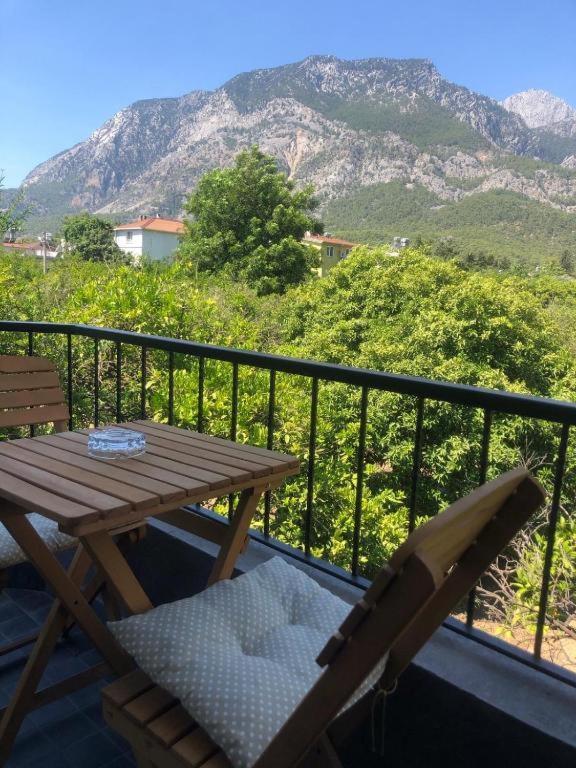 Güler Butık * Antalya